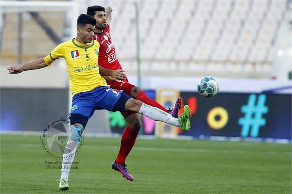 ورزشی ، فوتبال ، لیگ برتر ایران ، دوره شانزدهم ، پرسپولیس 1 صنعت نفت آبادان 0 ، 7 مهر 1395  ،  علی عبدالله زاده