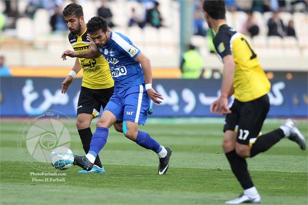 ورزشی ، فوتبال ، لیگ برتر فوتبال ایران ، دوره پانزدهم ، 14 اسفند  1394 ، راه آهن 0 استقلال 1 ،  سجاد شهباز زاده   ، عکاس : حسن فرهادی بختاجردی