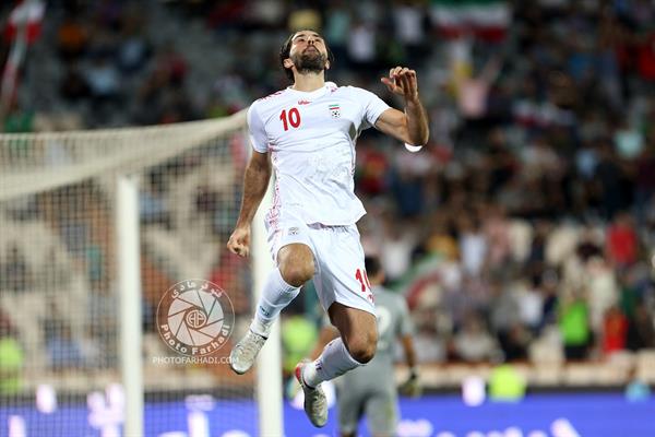 ورزشی ، فوتبال ، مقدماتی جام جهانی قطر 2022 ، 18 مهر 1398 ، ایران 14 کامبوج 0 ،   شادی گل کریم انصاری فر