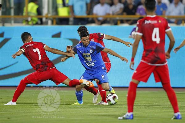 ورزشی - فوتبال - لیگ برتر ایران - دوره هجدهم - 19مرداد 1397 - استقلال 3 تراکتورسازی تبریز 0 -  فرشید اسماعیلی و  مسعود شجاعی
