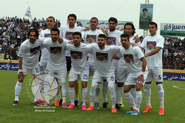 ورزشی ، فوتبال ، لیگ برتر فوتبال ایران ، دوره پانزدهم ، 21 فروردین 1395 ، ملوان 1 پرسپولیس 2 ،   تیم ملوان  ، عکاس : حسن فرهادی بختاجردی