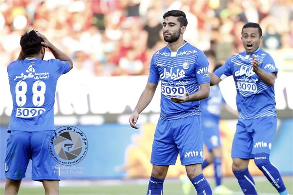 ورزشی ، فوتبال ، لیگ برتر ایران ، دوره شانزدهم ، هفته ششم ، 26 شهریور 1395 ، پرسپولیس 0 استقلال 0 ، دربی 83 ،   حسرت ابراهیمی و رضایی و اسماعیلی