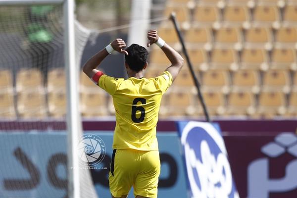 ورزشی ، فوتبال ، لیگ برتر ایران ، نفت تهران 1 استقلال تهران 2 ، 9 فروردین 1397