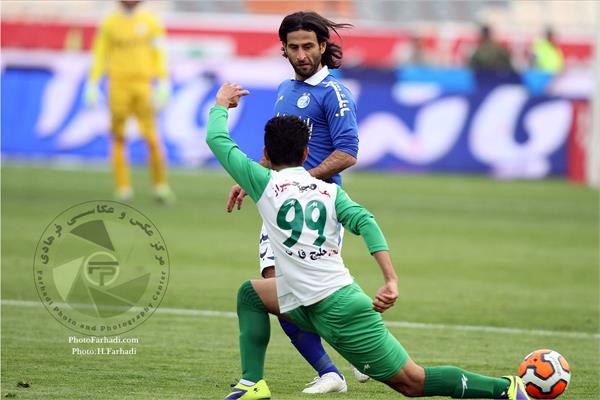 ورزشی ، فوتبال ، عکاس : حسن فرهادی بختاجردی ، لیگ برتر فوتبال ایران ، دوره سیزدهم ، 6  بهمن  1392 ،  استقلال 1  ذوب آهن 1 ، پژمان نوری