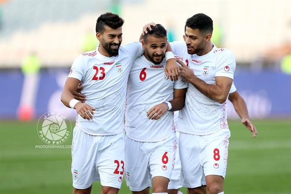 ورزشی ، فوتبال ، مقدماتی جام جهانی قطر 2022 ، 18 مهر 1398 ، ایران 14 کامبوج 0 ،   شادی گل احمد نوراللهی و رامین رضاییان و مرتضی پورعلی گنجی