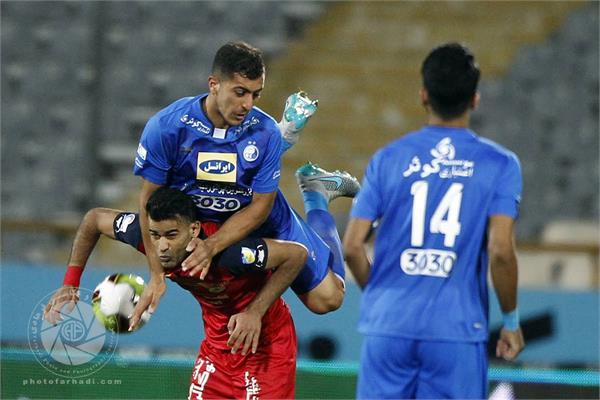 ورزشی ، فوتبال ، لیگ برتر ایران ، استقلال 2 نفت 0 ، 9 آبان 1396 ،   سید مجید حسینی