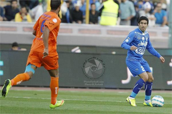 ورزشی ، فوتبال ، لیگ برتر فوتبال ایران ، دوره شانزدهم ، هفته نهم ، استقلال 2 سایپا 0 ، 30 مهر 1395 ،   خسرو حیدری