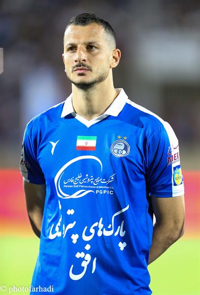 ورزشی - فوتبال - لیگ برتر ایران - فصل 1404-1403 - هفته دوم - 2 شهریور  1403 - استقلال 2 ملوان 2 - عکاس : حسن فرهادی بختاجری -   آرمان رمضانی