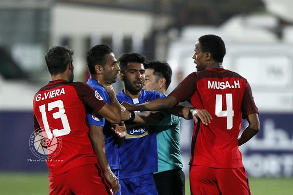 ورزشی ، فوتبال ، لیگ قهرمانان آسیا ، فصل 18-2017 ، استقلال تهران 2 الریان قطر 0 ، 13 فروردین 1397 ،   درگیری امید ابراهیمی