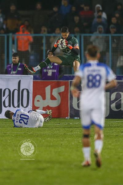 ورزشی - فوتبال - لیگ برتر ایران - فصل 1403-1402 - 3 اسفند 1402 - ملوان 1 استقلال 1 - عکاس : حسن فرهادی بختاجردی  -    سید حسین حسینی