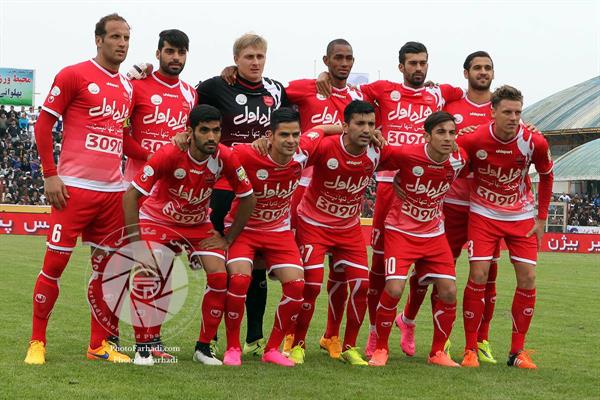 ورزشی ، فوتبال ، لیگ برتر فوتبال ایران ، دوره پانزدهم ، 21 فروردین 1395 ، ملوان 1 پرسپولیس 2 ،   تیم پرسپولیس  ، عکاس : حسن فرهادی بختاجردی