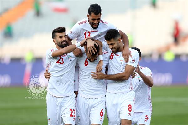ورزشی ، فوتبال ، مقدماتی جام جهانی قطر 2022 ، 18 مهر 1398 ، ایران 14 کامبوج 0 ،   شادی گل احمد نوراللهی و رامین رضاییان و مرتضی پورعلی گنجی و حسین کنعانی زادگان