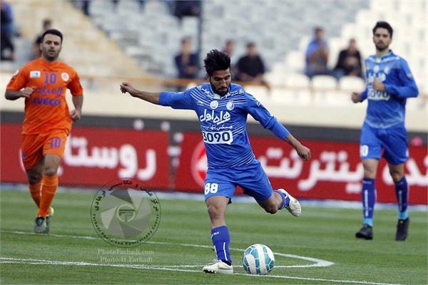 ورزشی ، فوتبال ، لیگ برتر فوتبال ایران ، دوره شانزدهم ، هفته نهم ، استقلال 2 سایپا 0 ، 30 مهر 1395 ،   فرشید اسماعیلی