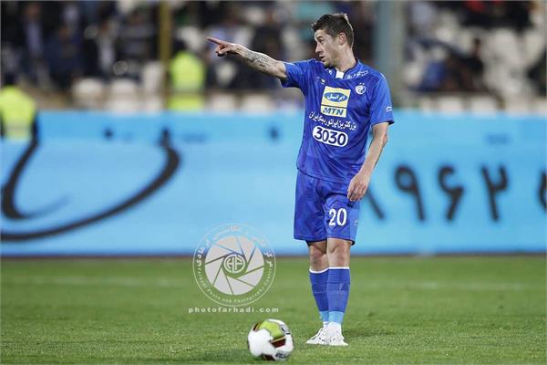 ورزشی ، فوتبال ، لیگ برتر ایران ، استقلال 2 نفت 0 ، 9 آبان 1396 ،   سرور جباروف ( چپاروف )