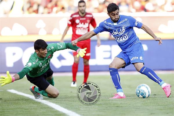 ورزشی ، فوتبال ، لیگ برتر ایران ، دوره شانزدهم ، هفته ششم ، 26 شهریور 1395 ، پرسپولیس 0 استقلال 0 ، دربی 83 ،   کاوه رضایی و علیرضا بیرانوند